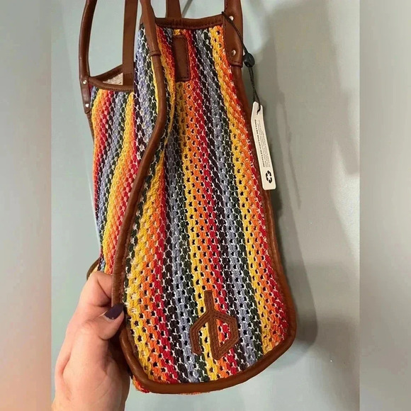 NWT Rag and Bone Summer Multi Passenger Tote with dust bag rainbow - Picture 6 of 14